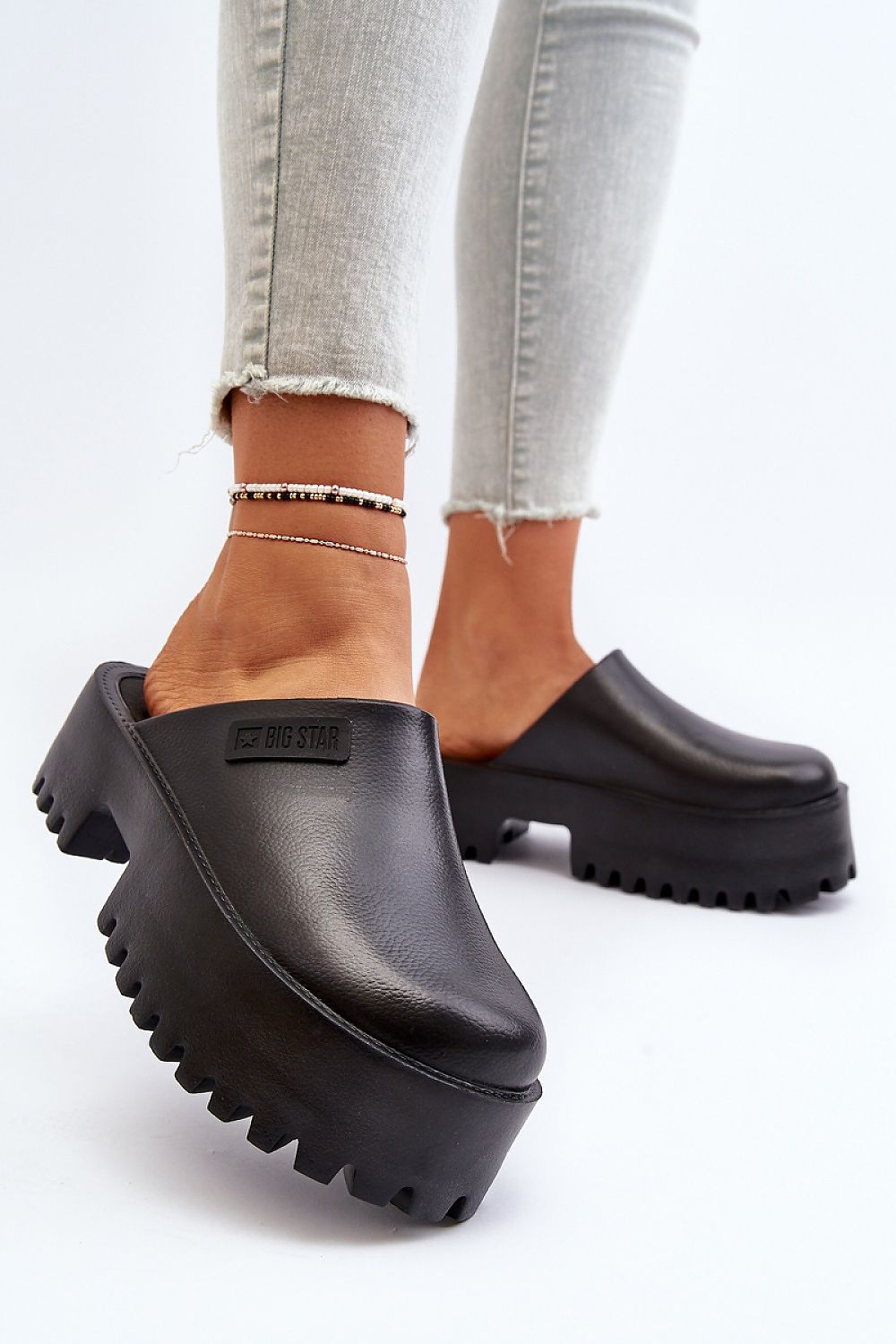  Pantoletten model 194118 Step in style 