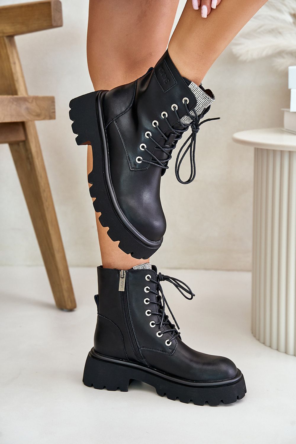  Boot model 201908 Step in style 