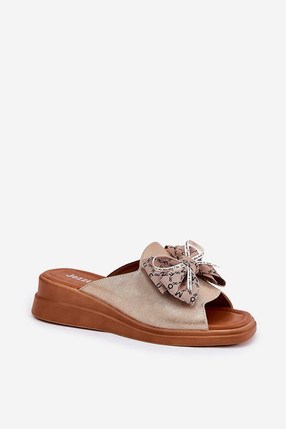  Pantoletten model 211954 Step in style 