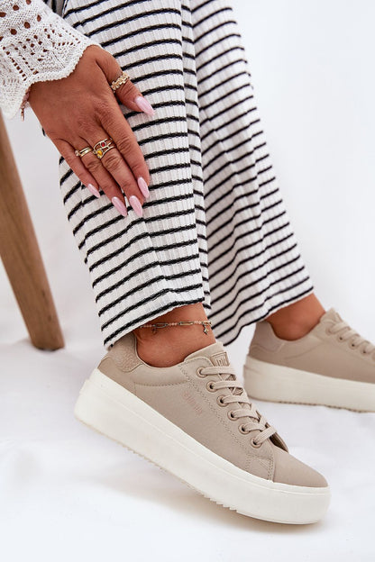  Sneakers model 212726 Step in style 
